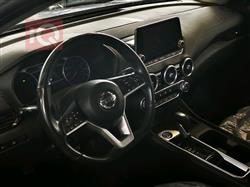 نيسان سنترا